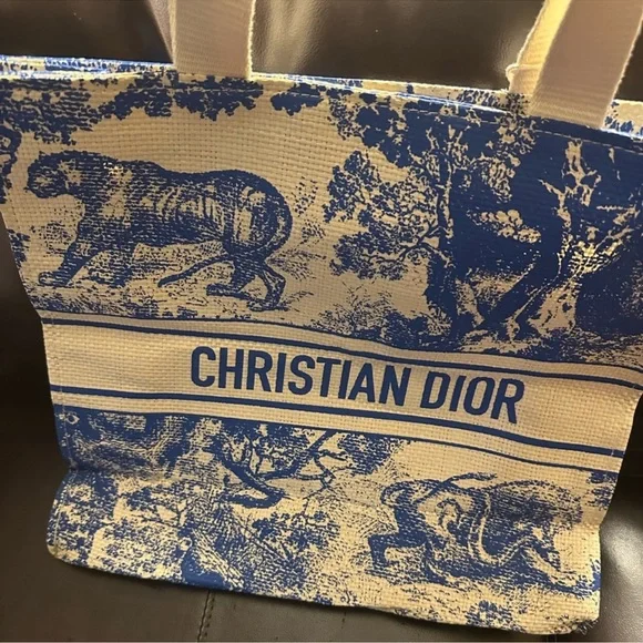 Christian Dior STRAW Graphic Tote Bag NEW - Picture 5 of 16